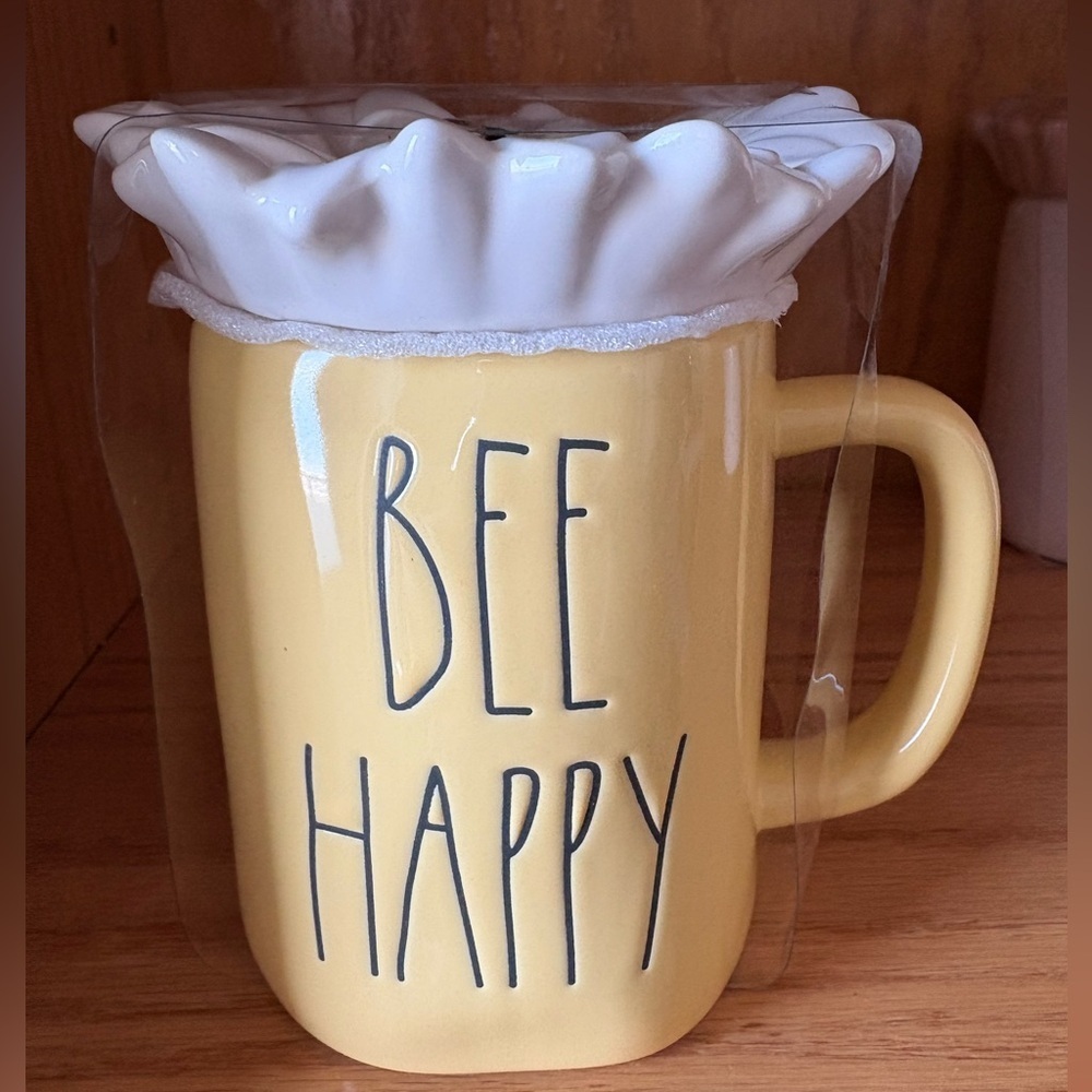 Rae Dunn BEE HAPPY Mug